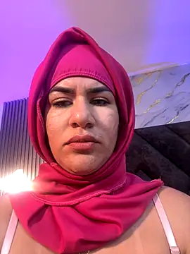 Zafira Alabi online show from October 2025 02:46:02 PM