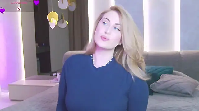 Snapshot of Sinful_Eyes chatting on March 2025 04:04:01 AM Sinful Eyes online show from March 2025 04:04:01 AM