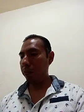 Snapshot of desnudo_Sexoxo chatting on December 2024 12:08:01 AM desnudo Sexoxo online show from December 2024 12:08:01 AM