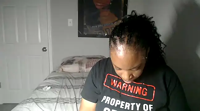 Sexymona1218 online show from December 2024 09:50:02 PM