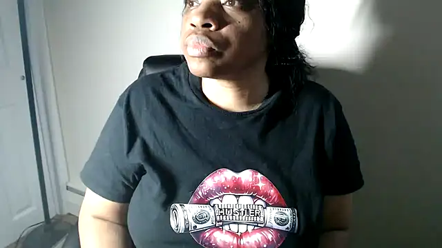 Sexymona1218 online show from February 2026 10:44:01 PM