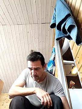 dick81 online show from August 2026 01:31:02 PM