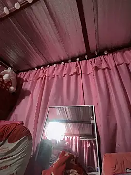 sweetieme online show from September 2025 12:39:01 PM