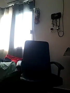 juliopantoja online show from February 2026 04:56:02 PM