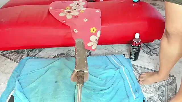 Dakotalove20 online show from October 2025 04:31:02 AM