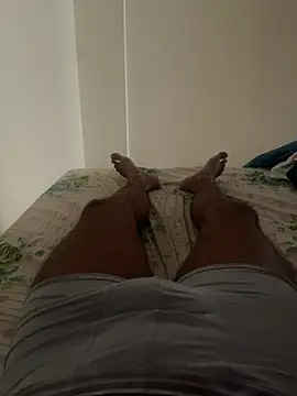 yssaak online show from January 2026 05:01:01 AM