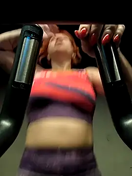 Ella  Kross online show from February 2025 11:16:02 AM