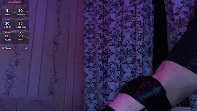 Snapshot of kisasuka chatting on December 2025 05:50:01 PM kisasuka online show from December 2025 05:50:01 PM