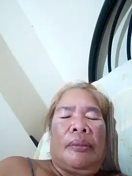 sexylizzy4u online show from February 2025 08:24:01 PM