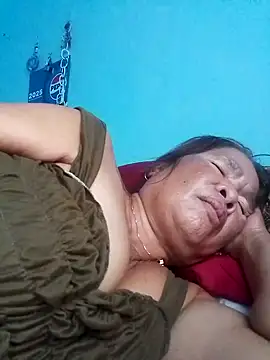 sexylizzy4u online show from October 2025 06:52:01 AM