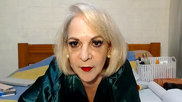 awild kitten online show from March 2026 11:06:01 AM