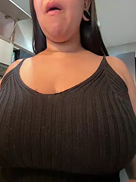 emilyjohanson online show from March 2025 02:15:02 PM