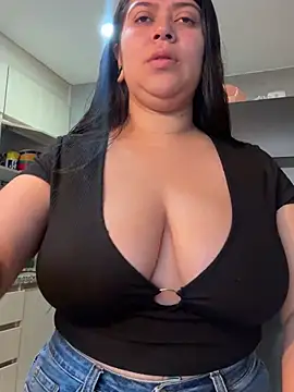 emilyjohanson online show from March 2025 01:48:01 PM