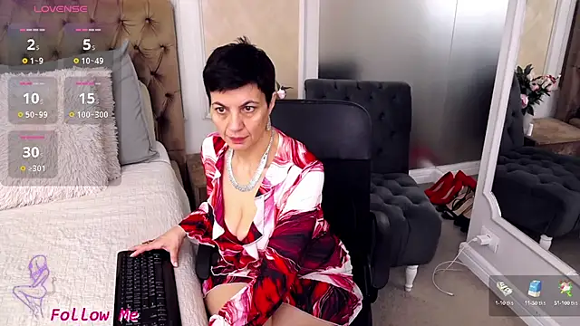 BustyPenellope online show from March 2025 03:40:01 AM