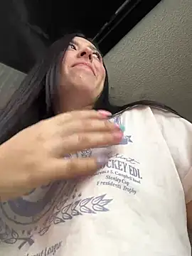 Snapshot of Sofhi_corolinne31 chatting on February 2025 09:43:01 PM Sofhi corolinne31 online show from February 2025 09:43:01 PM