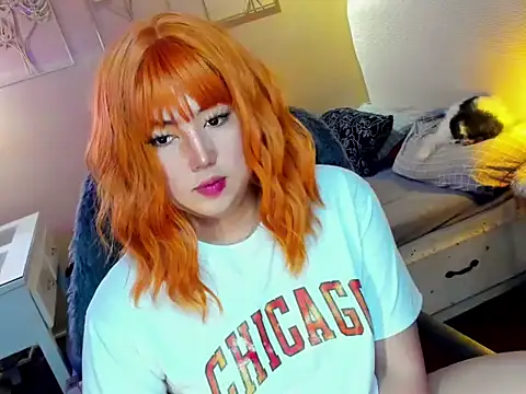 HOTnWILDalice online show from March 2025 09:32:02 AM