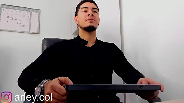 Dimitri Colleman online show from December 2024 04:34:02 AM