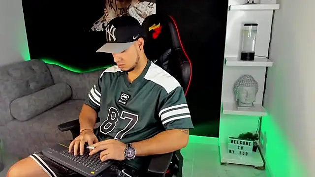 Dimitri Colleman online show from January 2025 11:27:01 PM