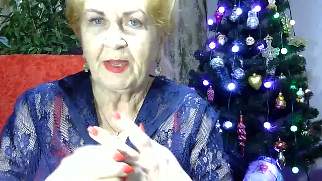 Emma52610 online show from January 2025 04:57:01 PM