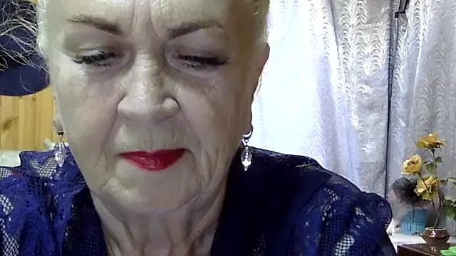 Emma52610 online show from September 2025 11:26:01 AM