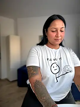 DannaaMeliza online show from September 2025 09:03:01 AM