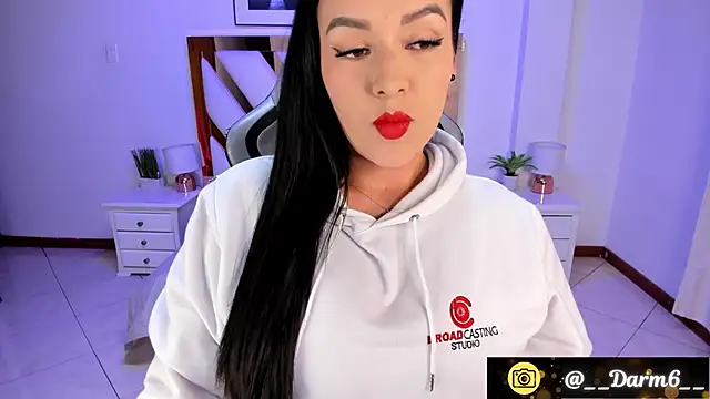 Lia Simons online show from February 2025 08:37:01 AM