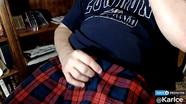 karlce online show from December 2024 03:51:02 AM