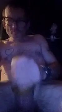 Snapshot of ROBERT0516 chatting on February 2025 10:48:02 AM ROBERT0516 online show from February 2025 10:48:02 AM