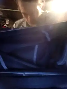 Snapshot of ROBERT0516 chatting on February 2025 08:49:01 AM ROBERT0516 online show from February 2025 08:49:01 AM