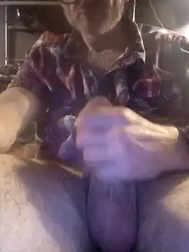 Snapshot of ROBERT0516 chatting on February 2025 01:57:01 AM ROBERT0516 online show from February 2025 01:57:01 AM