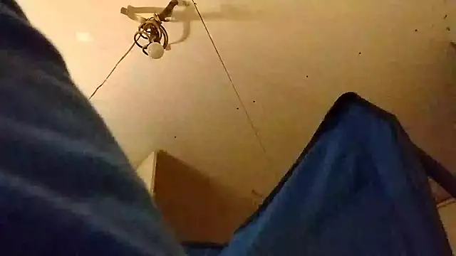 Snapshot of ROBERT0516 chatting on October 2025 01:59:02 AM ROBERT0516 online show from October 2025 01:59:02 AM