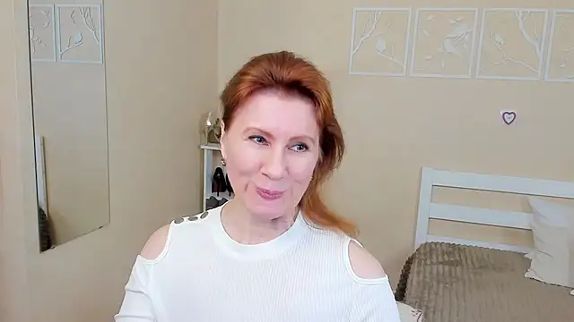 FoxySophia online show from February 2025 11:20:01 AM