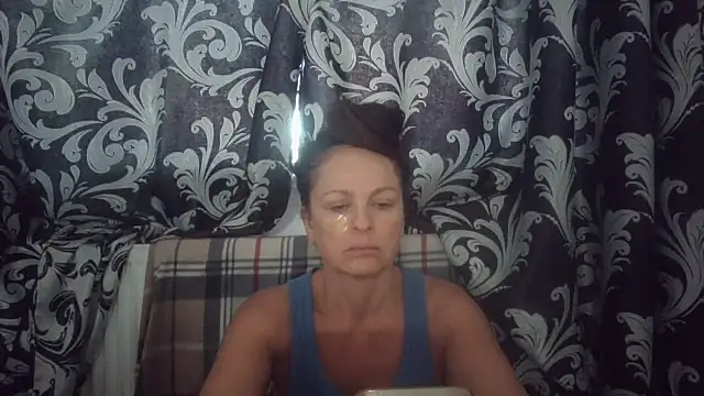 LindaStarS online show from September 2025 05:12:01 AM