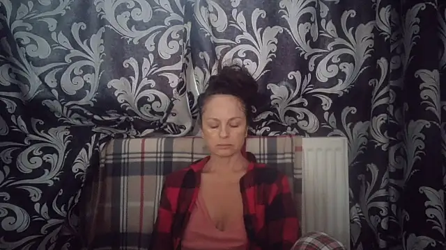 LindaStarS online show from October 2025 05:30:01 AM