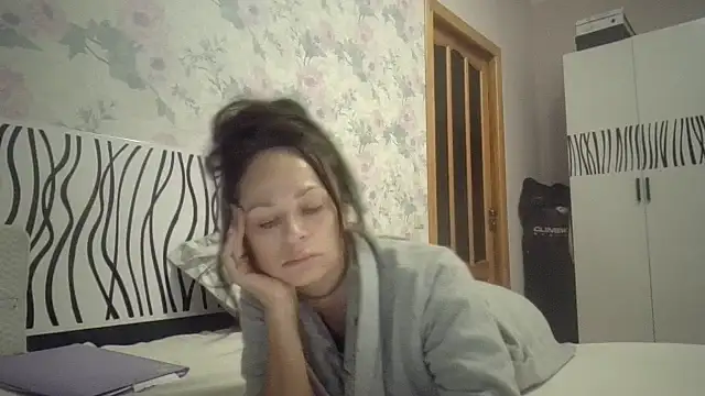 LindaStarS online show from October 2025 07:14:02 PM