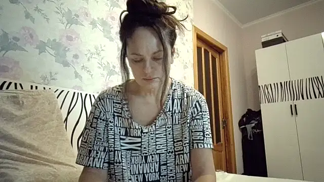 LindaStarS online show from January 2026 06:32:02 PM