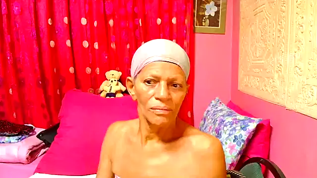 SLUTTYROXY online show from February 2025 03:12:01 AM