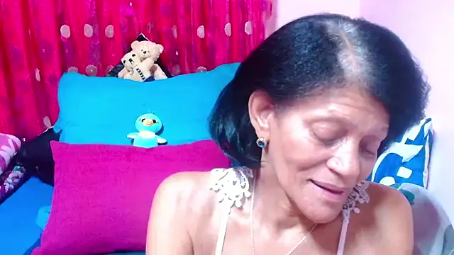 SLUTTYROXY online show from October 2025 06:43:01 PM