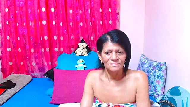 Snapshot of SLUTTYROXY chatting on February 2026 08:32:01 AM SLUTTYROXY online show from February 2026 08:32:01 AM