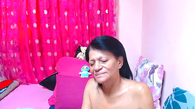 Snapshot of SLUTTYROXY chatting on February 2026 04:57:02 AM SLUTTYROXY online show from February 2026 04:57:02 AM