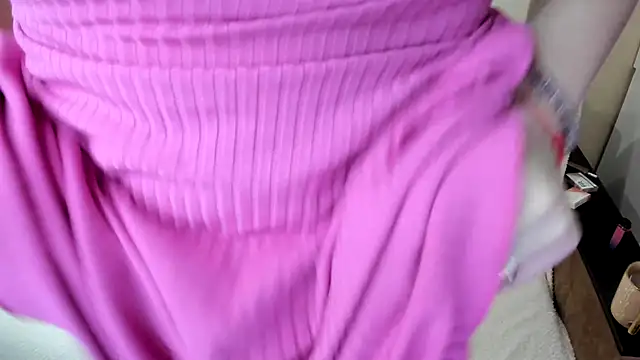 nikkiRyd online show from December 2025 12:11:02 PM