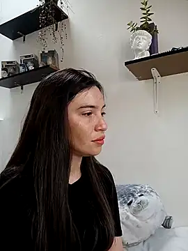 loveuu-bae online show from December 2024 08:44:01 PM