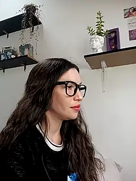 loveuu-bae online show from February 2025 09:28:01 PM