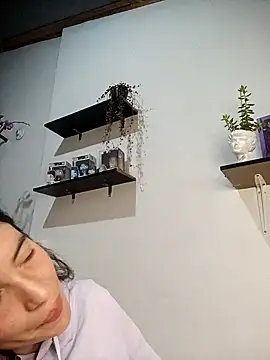 loveuu-bae online show from February 2025 12:49:02 AM