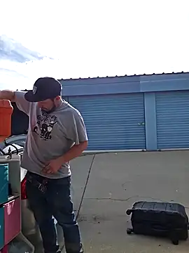 UncutHammer69 online show from January 2025 08:01:01 PM