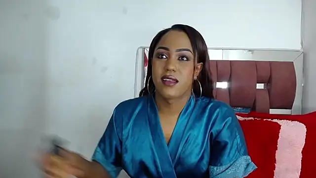 LoraineBigCockTs online show from September 2025 12:17:02 PM