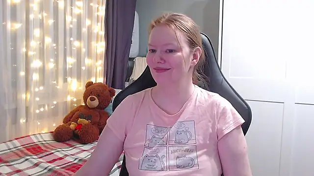 Lady Inari online show from January 2025 06:32:02 PM