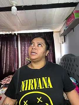 yanza2002 online show from September 2025 08:25:02 PM