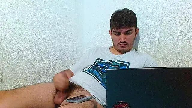 biglatin80 online show from March 2025 07:15:01 AM