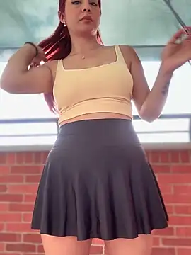 LINDA PATTY94 online show from January 2025 07:50:02 PM